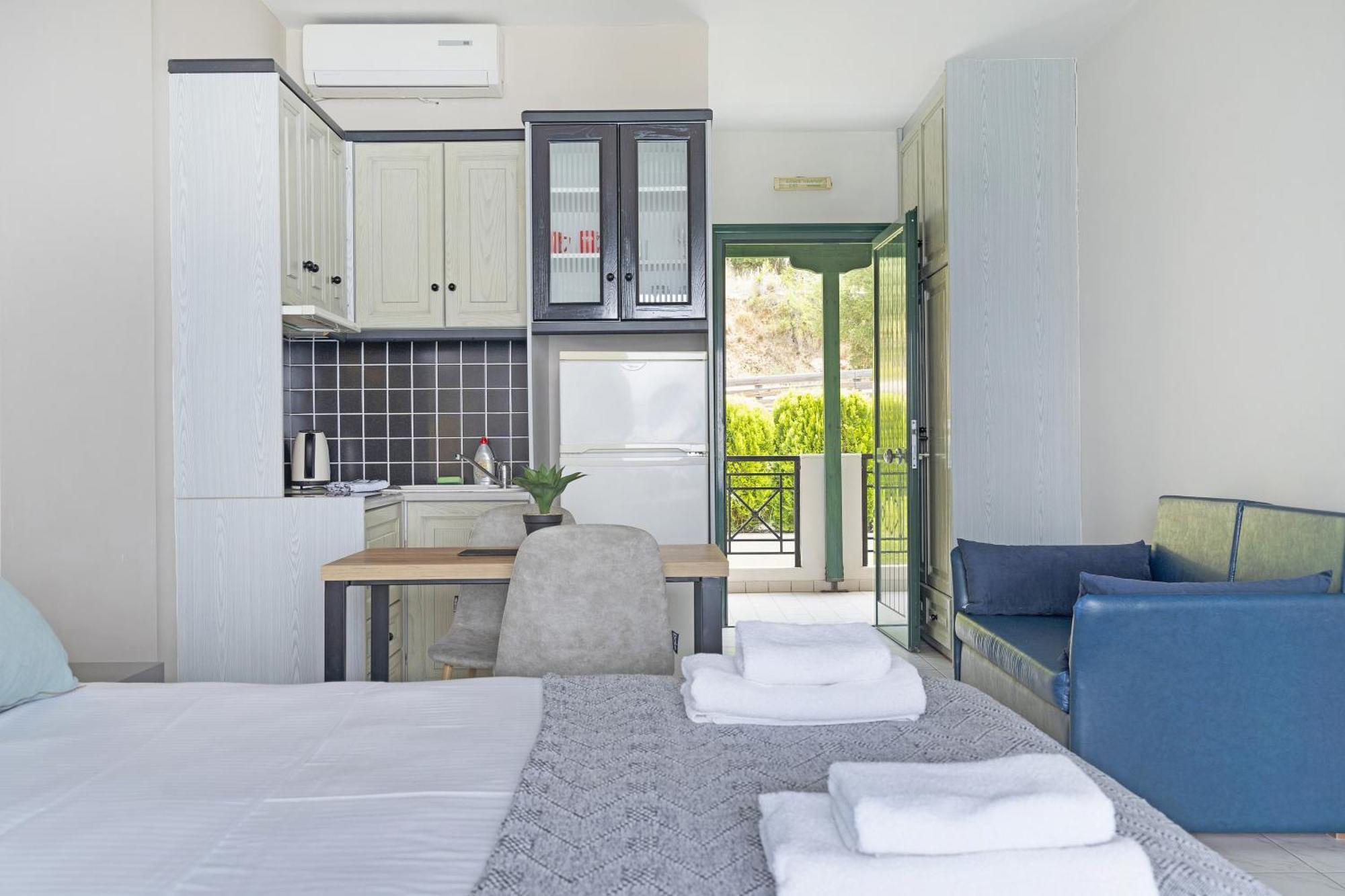 Sunset Premium Studio 7 Agios Nikitas Room photo